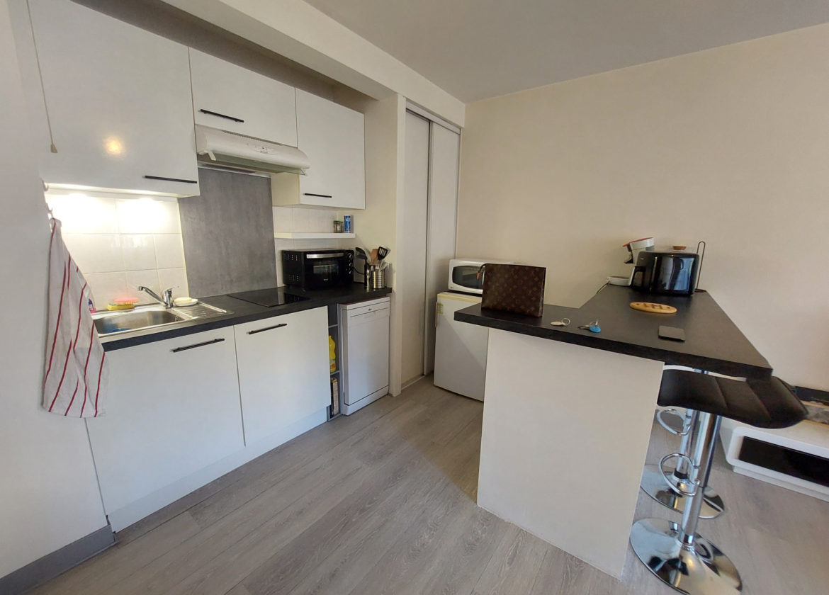 Appartement T1 Bis avec balcon et parking couvert - Quartier Bourran RODEZ
