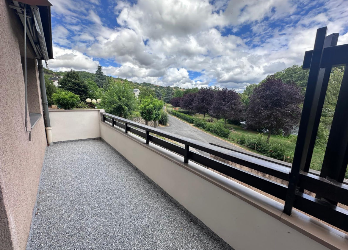 APPARTEMENT TYPE 4 - Centre Ville ESPALION