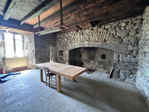 BELLE DEMEURE SUR LE PLATEAU DU CARLADEZ