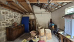 CAMPUAC, maison de village, cour intérieure, garage