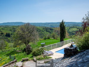 Ensemble immobilier en pierres - Coubisou