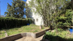 ESPALION, maison de ville, 4 chambres, terrain, garage.