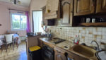 ESPALION, maison de ville, 4 chambres, terrain, garage.
