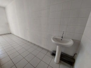 Local commercial 179m2 avec parking - Grande visibilité - RODEZ