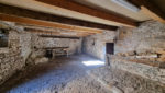 MAISON - GRANGE de 55m2 - garage et cour. CRUEJOULS.