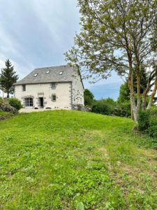 Cadre exceptionnel, maison rénovée à la Trinitat