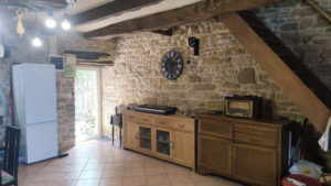 Maison de Type 3 avec garage et jardin en cœur de village, 5 min de CAMPUAC