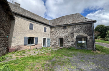 Maison de type 4 en pierres