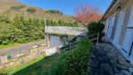 ST GENIEZ D OLT ET AUBRAC -MAISON AVEC GARAGE ET TERRAIN