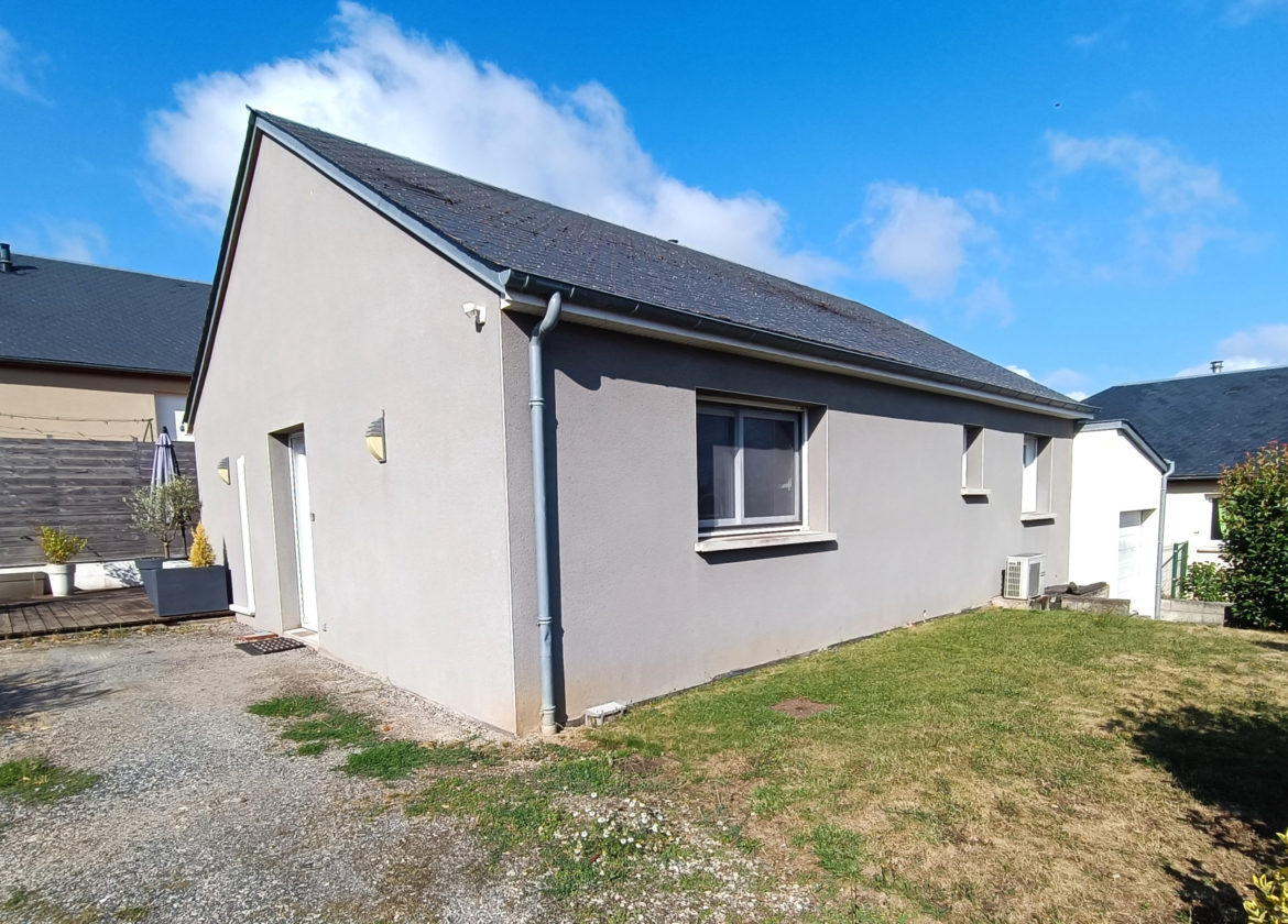 Maison individelle T3 de plain pied avec garage