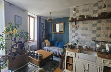 APPARTEMENT - BALCON - CAVE ST GENIEZ D OLT ET D AUBRAC