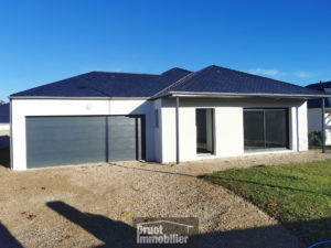  Maison T5 plain pied de 2021 - 600 m2 de terrain - Garage double