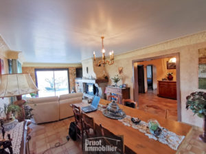 à 5 mins de Luc La Primaube, Maison familiale