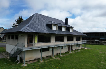 CHALET AUX PISTES DE SKI DU BOUYSSOU