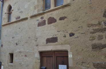 Dépendance en pierre, coeur de village SAINT COME D'OLT