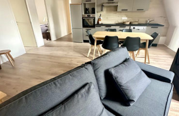 DUPLEX TYPE 4 À LAGUIOLE - ETAT NEUF