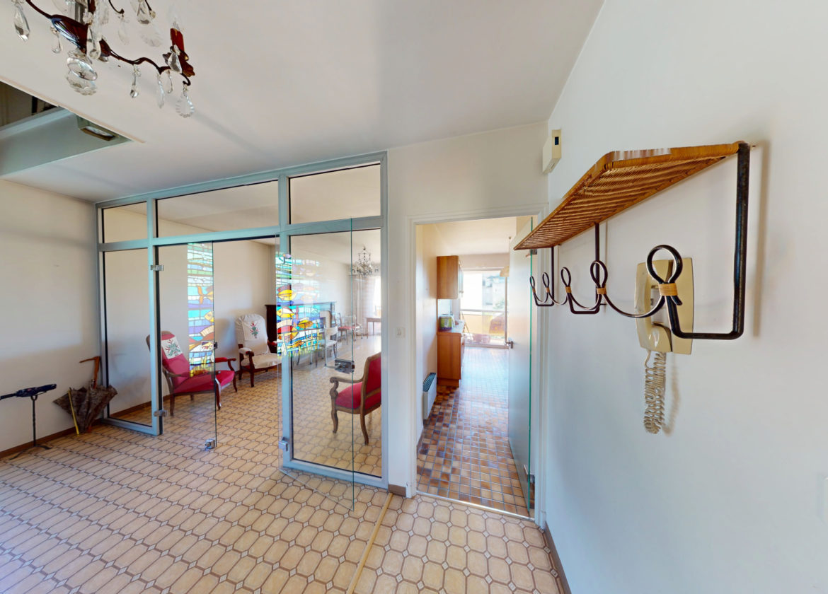 Grand appartement Garage + cave + ascenseur Centre ville Rodez