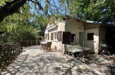 Maison avec dépendances - Secteur Druelle