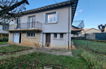 MAISON de 84.89m2 - TERRAIN de 425m2 - Garage