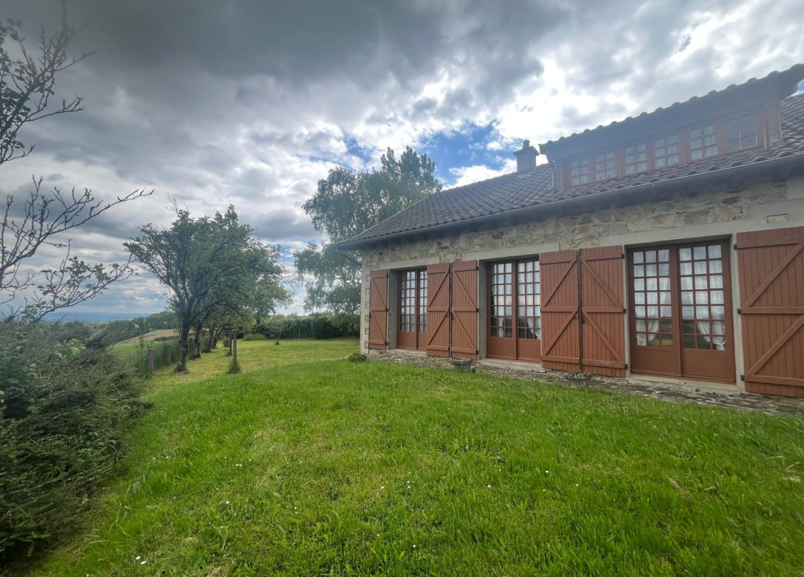 Maison en pierre 106 m2