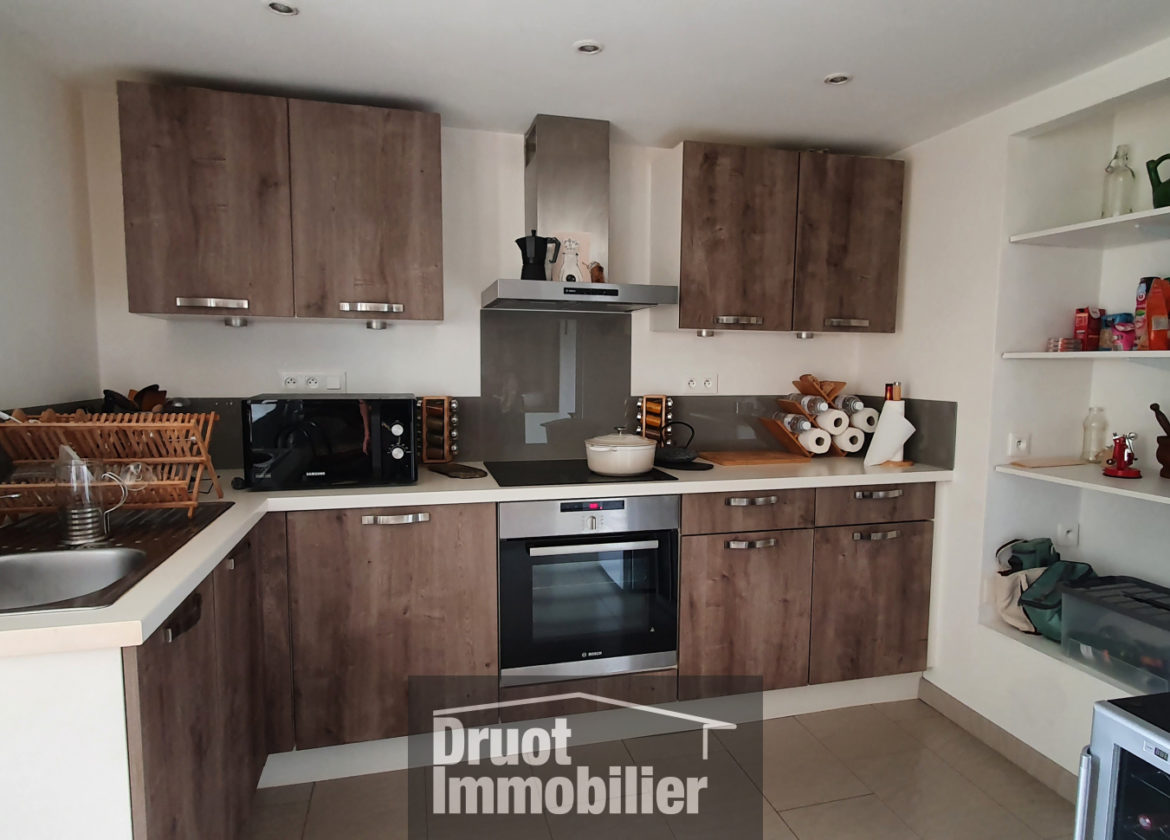 Maison rénovée - Terrain