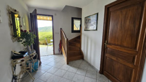 MAISON ST GENIEZ D'OLT -TERRAIN 670m2 - GARAGE