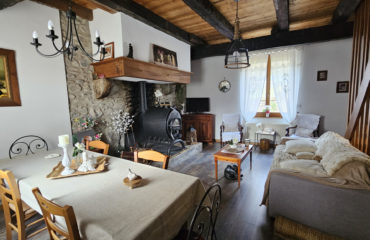 Maison- Terrasse - Garage coeur de village