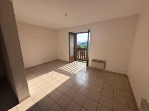 Ensemble immobilier LASSOUTS