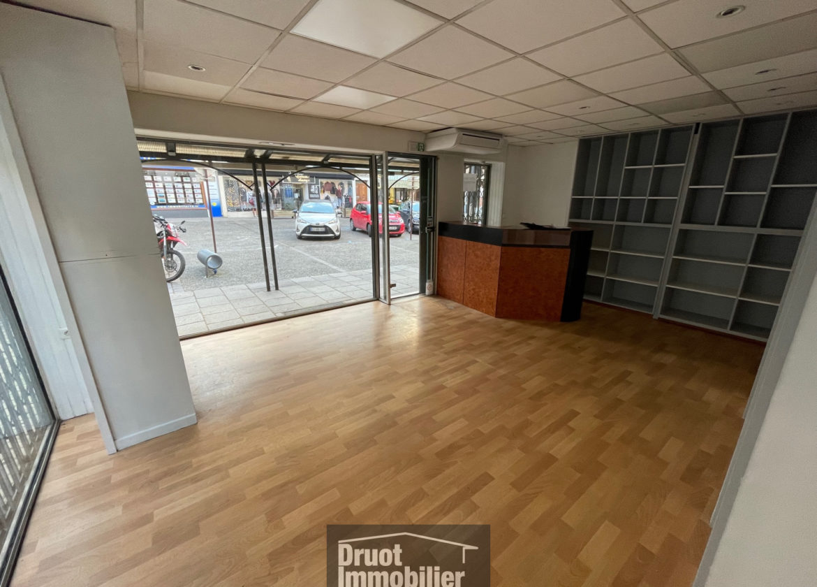 Local commercial en centre ville