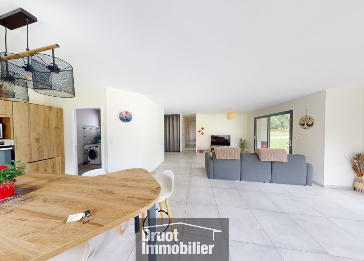 Maison T5 de plain-pied de 2023