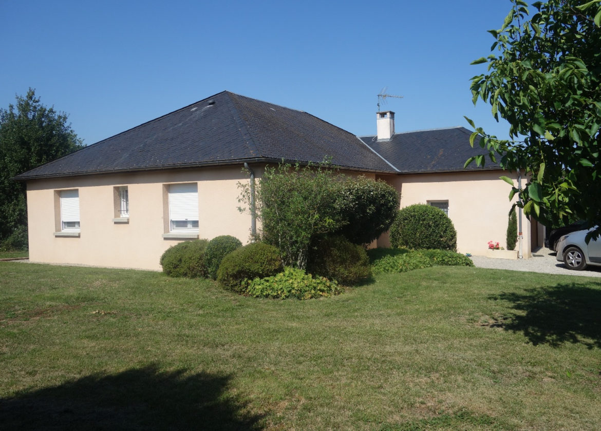 Secteur résidentiel, maison T5