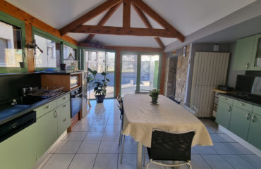 ST GENIEZ D OLT AUBRAC -MAISON - TERRAIN-TERRASSE - GARAGE