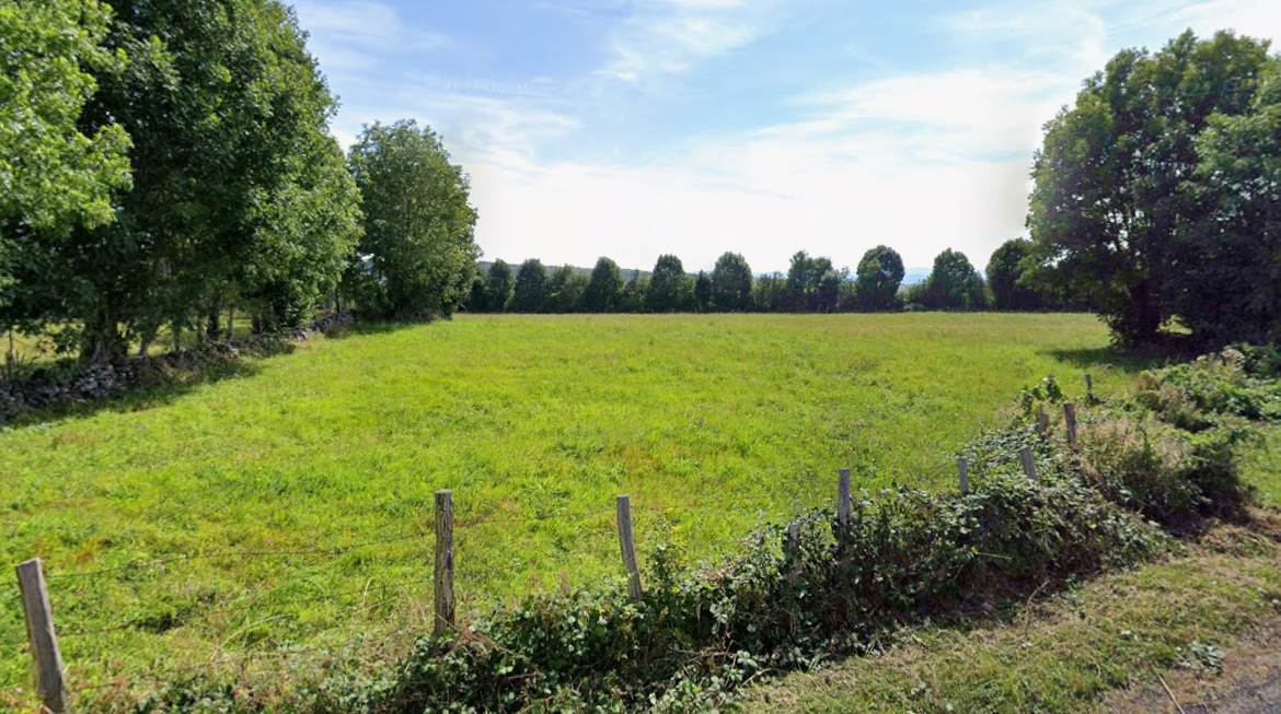 Terrain à bâtir, aux portes de l'Aubrac