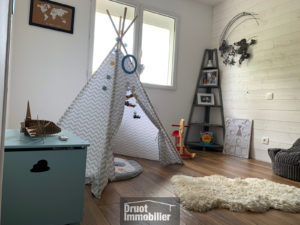 Beau pavillon entièrement rénové - SEBAZAC CONCOURES