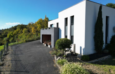 ESPALION, magnifique maison construite en 2014, terrasse, jardin, vue exceptionnelle