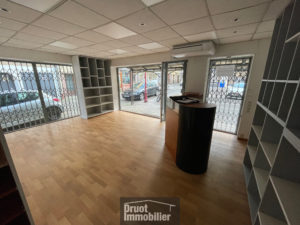 Local commercial en centre ville