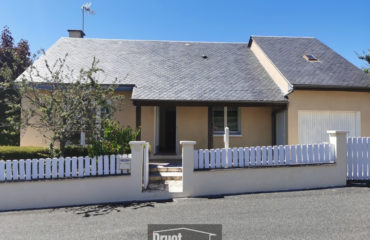 Maison de type 3 de plain pied avec garage et jardin