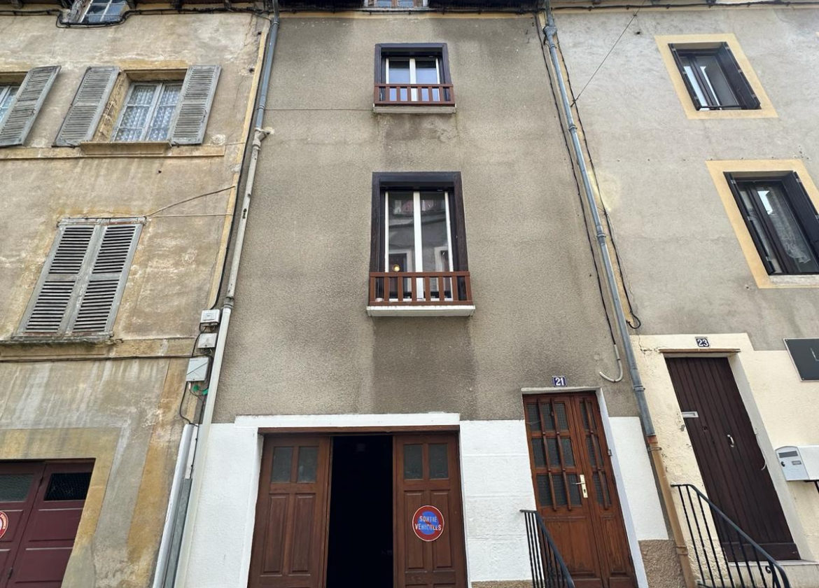 Maison de ville centre ESPALION