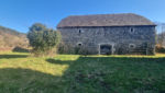 STE EULALIE D OLT - CORPS DE FERME - Grange -Maison -Terrain